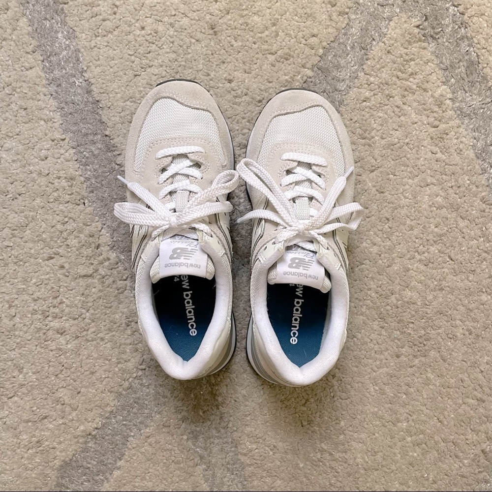 New Balance 574 Core Size 7 in Overcast color way